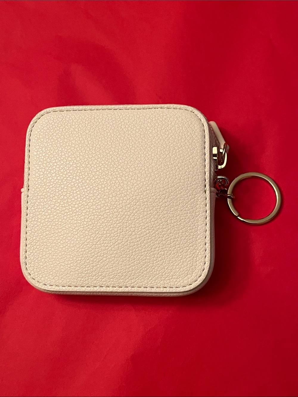 NEW LC Lauren Conrad Velvet Bow Holiday Coin Pouch w/ Cherry Accent, Key Chain - Picture 3 of 9